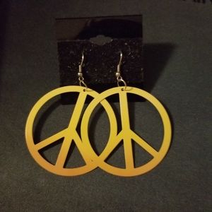 Ombre Peace Sign Dangle Earrings